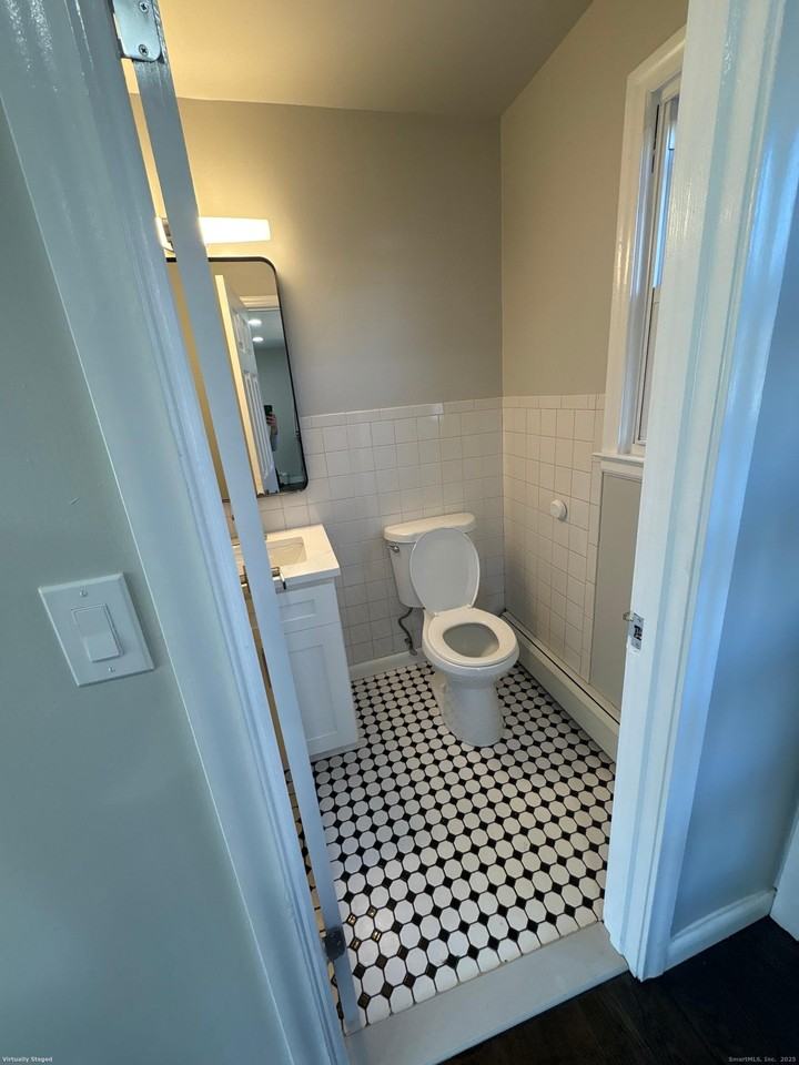 19 Mill Street - Photo 4 of 27