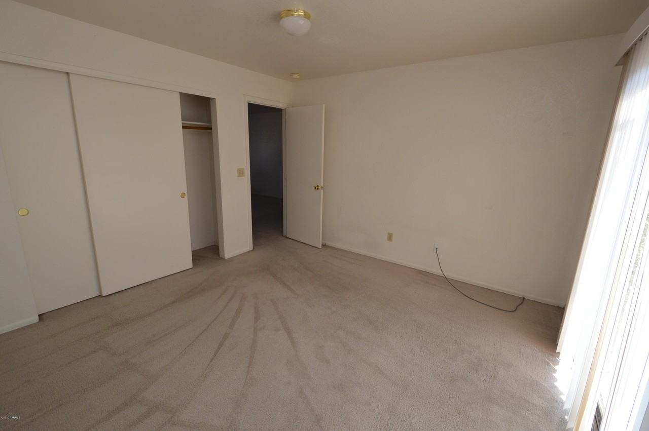 450 East Wilcox Drive #2 - Photo 7 of 10