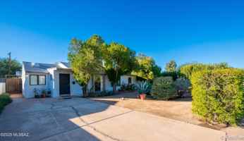 featured image of 2226 East Copper Street