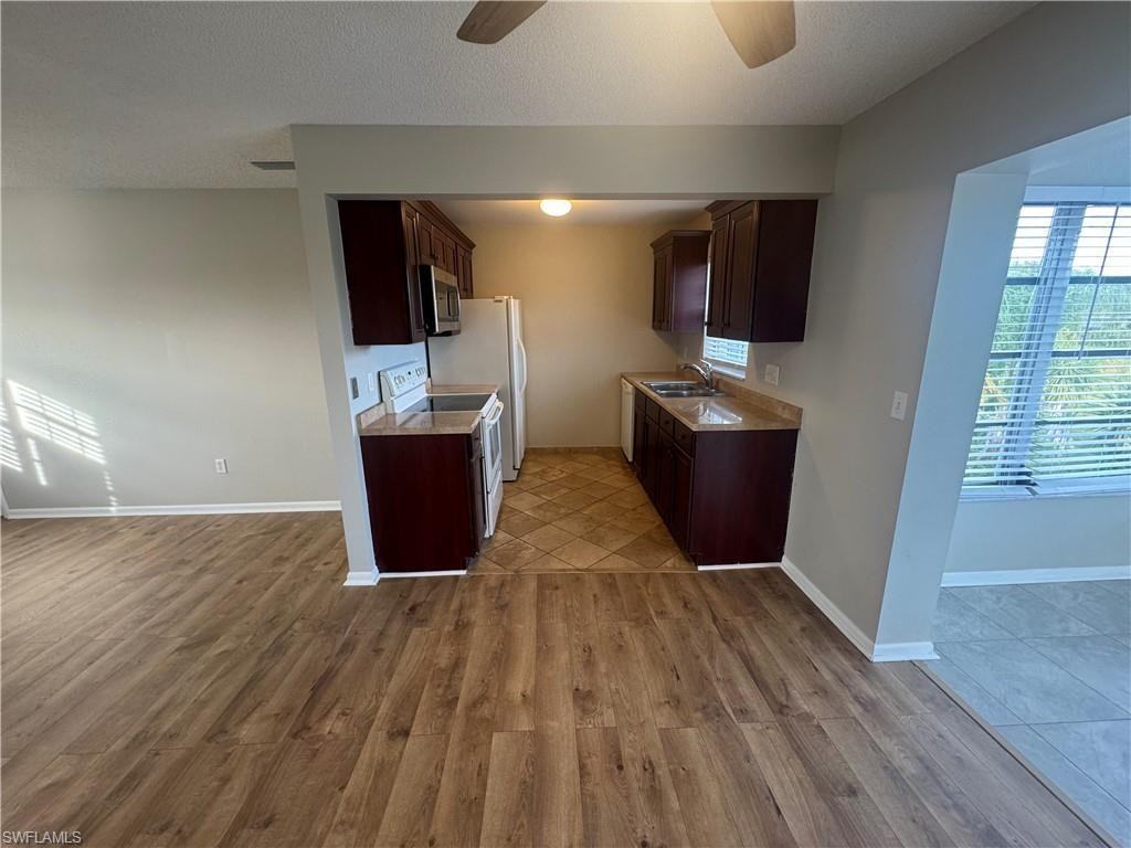 7019 Cedarhurst Dr ## 9d - Photo 4 of 24