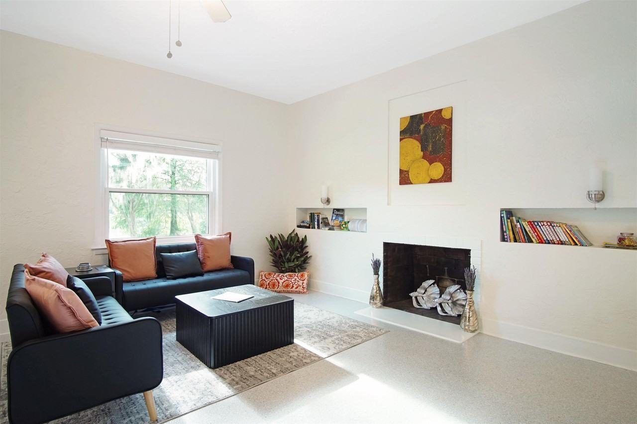 1647 Lake Ella Dr - Photo 6 of 37