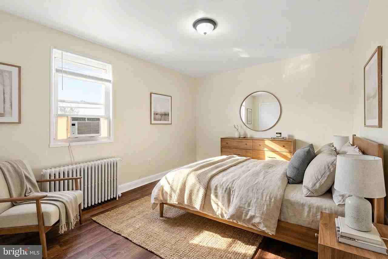 3207 11th Place Southeast #3 - Photo 6 of 36