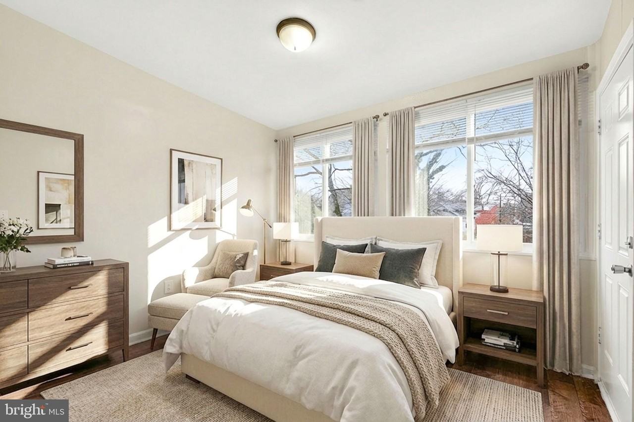 3207 11th Place Southeast #3 - Photo 7 of 36