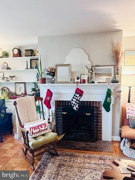 817 E Street Southeast #1 - Photo 4 of 25