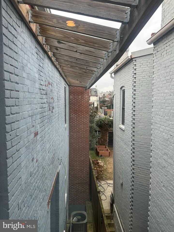 1852 3rd Street Northwest #C - Photo 6 of 50