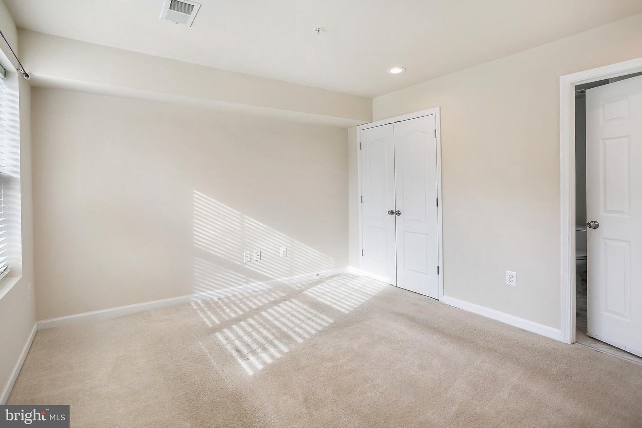 2885 Falkirk Alley - Photo 7 of 43