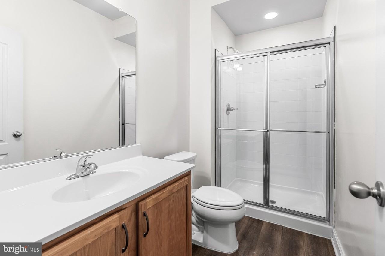 6202 Davinci Street - Photo 4 of 34