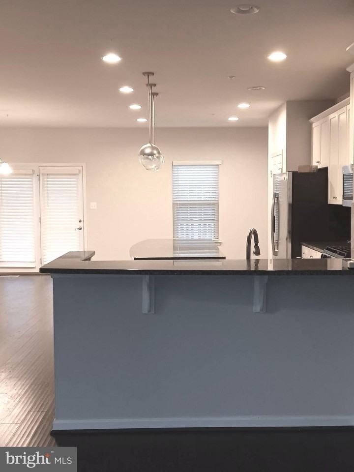 14306 Ridge View Lane - Photo 4 of 18