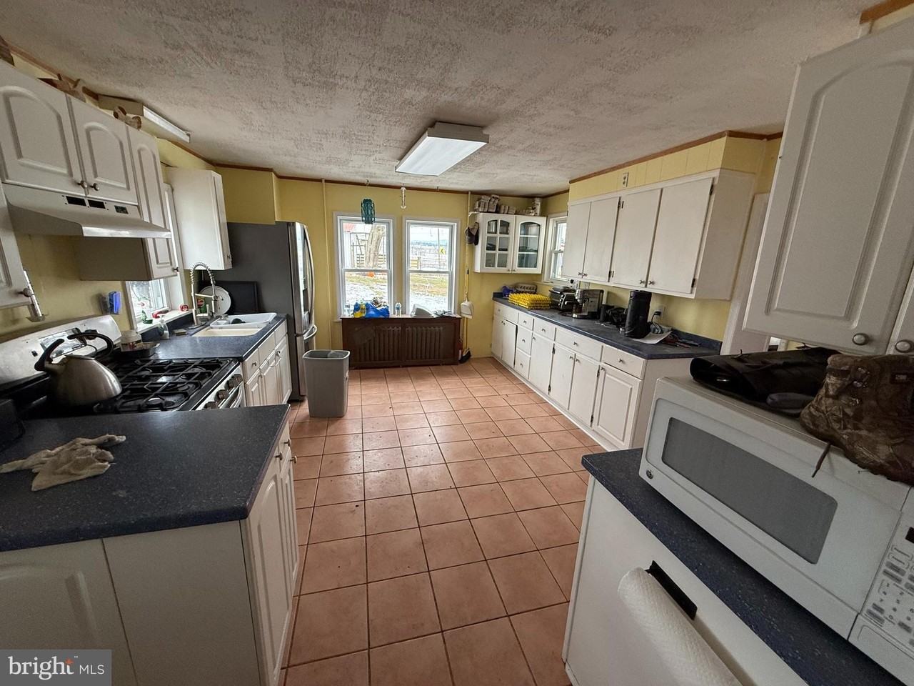 937 Main Street - Photo 6 of 16