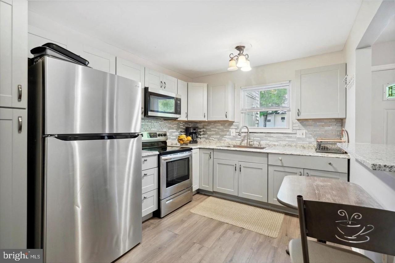 283 Cardigan Ter - Photo 5 of 13