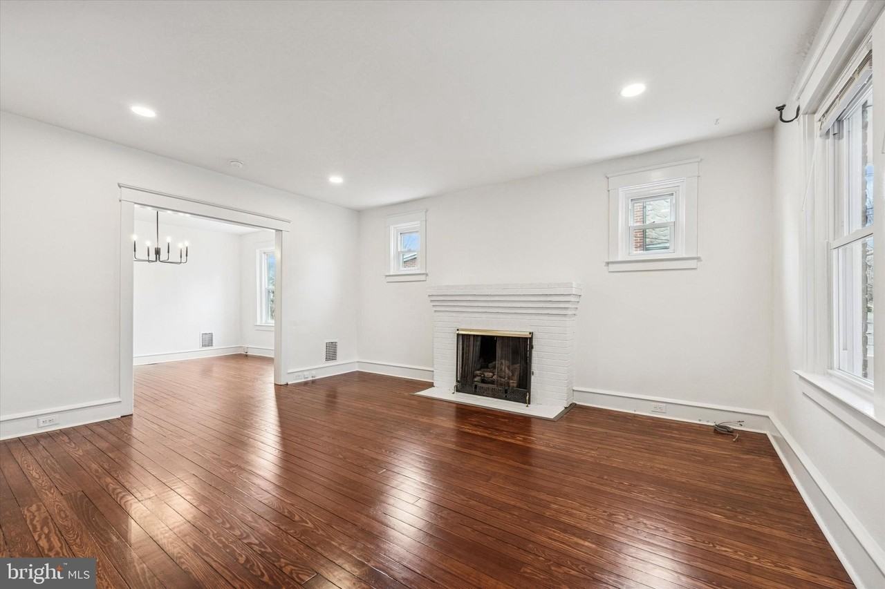 10 West Jefferson Street - Photo 3 of 24