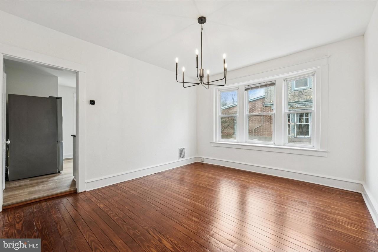 10 West Jefferson Street - Photo 6 of 24