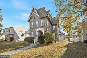 featured image of 222 Henderson Avenue #3