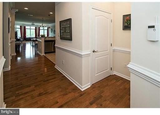 438 Carrson Terrace - Photo 4 of 23