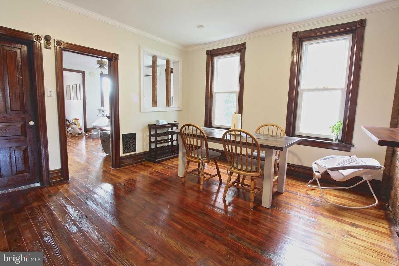 313 Washington Street - Photo 7 of 22