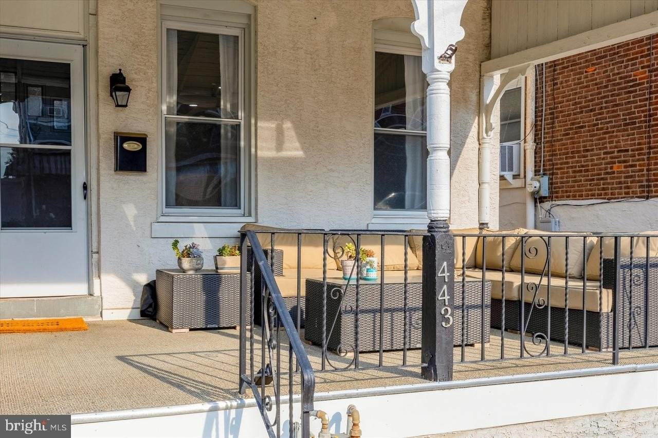 443 Depot St - Photo 3 of 20