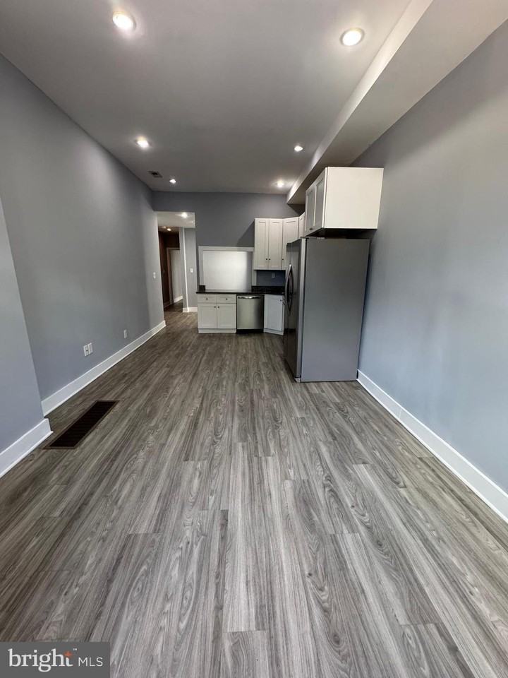 1522 Willington Street #1 - Photo 5 of 27