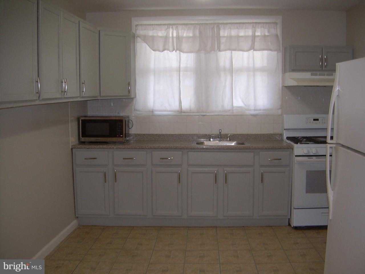 996 Anchor Street - Photo 7 of 30