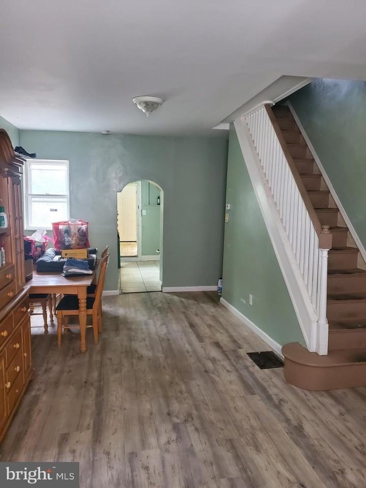 3083 Weikel Street - Photo 7 of 12