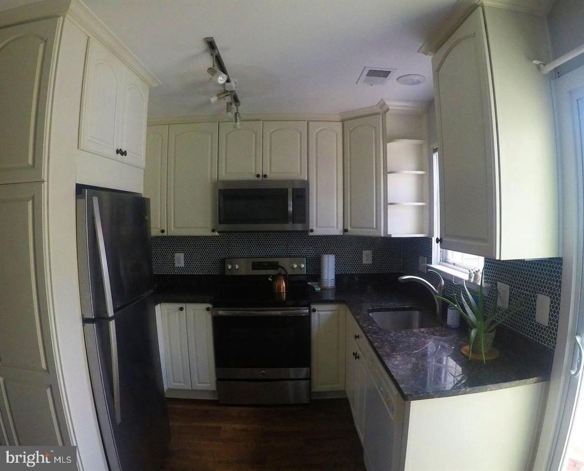 8702 Village Green Court - Photo 6 of 13