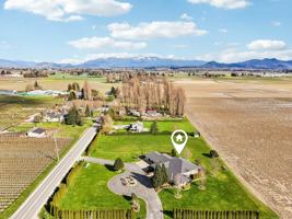 featured image of Bradshaw Road