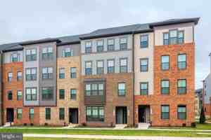 featured image of 14049 Sunrise Valley Dr #7P