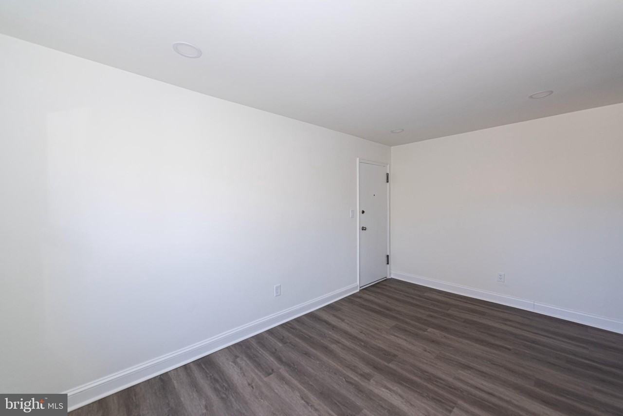 2237 Farrington Avenue #06-204 - Photo 4 of 12