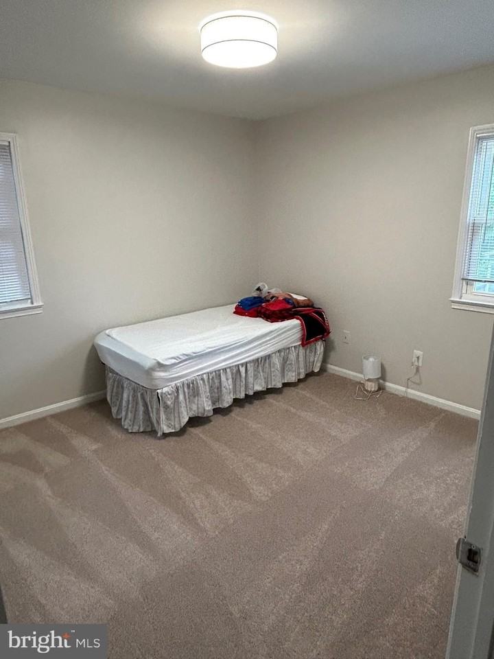 9214 Talisman Drive - Photo 5 of 12