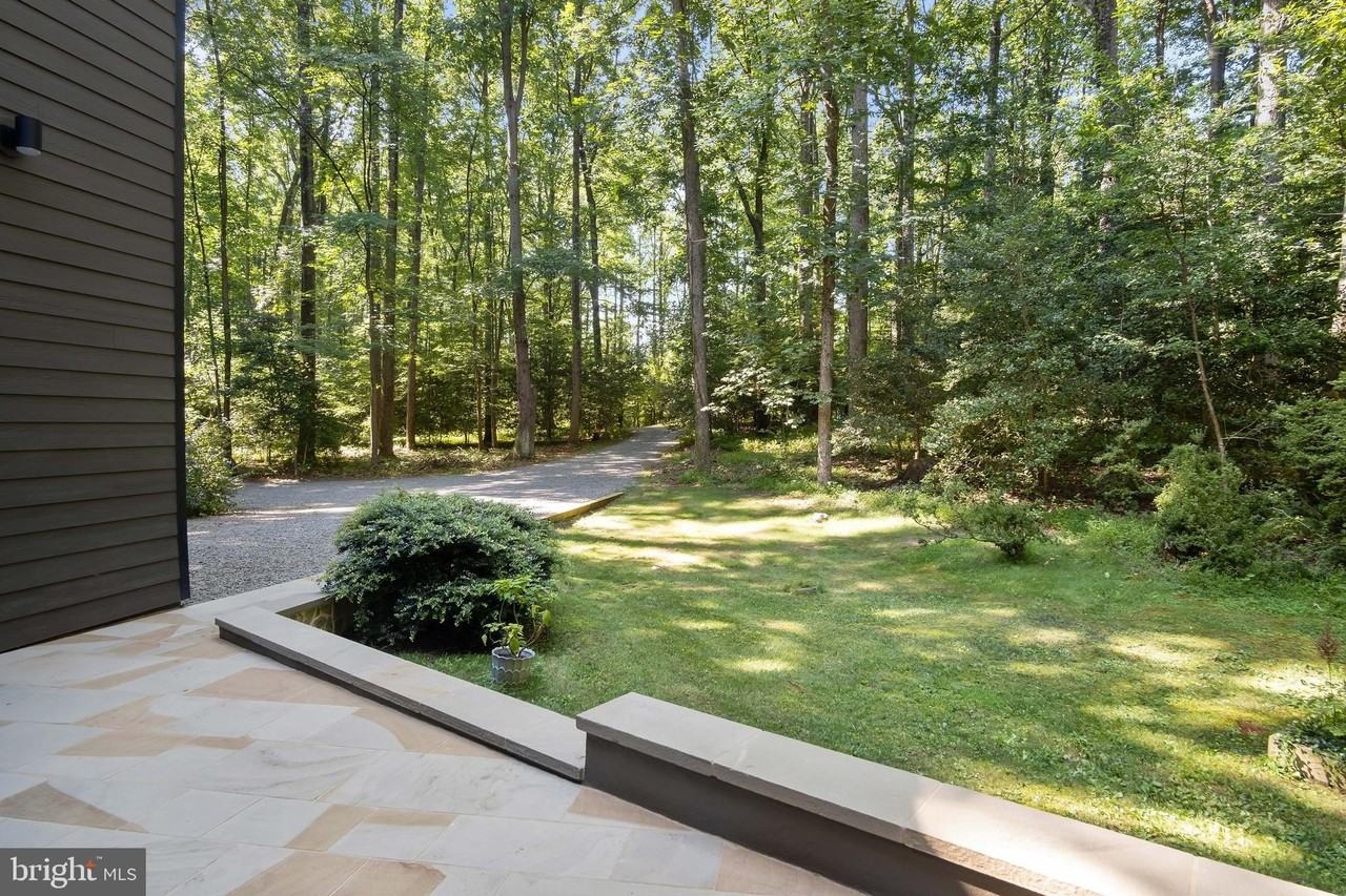 634 Springvale Road - Photo 6 of 50