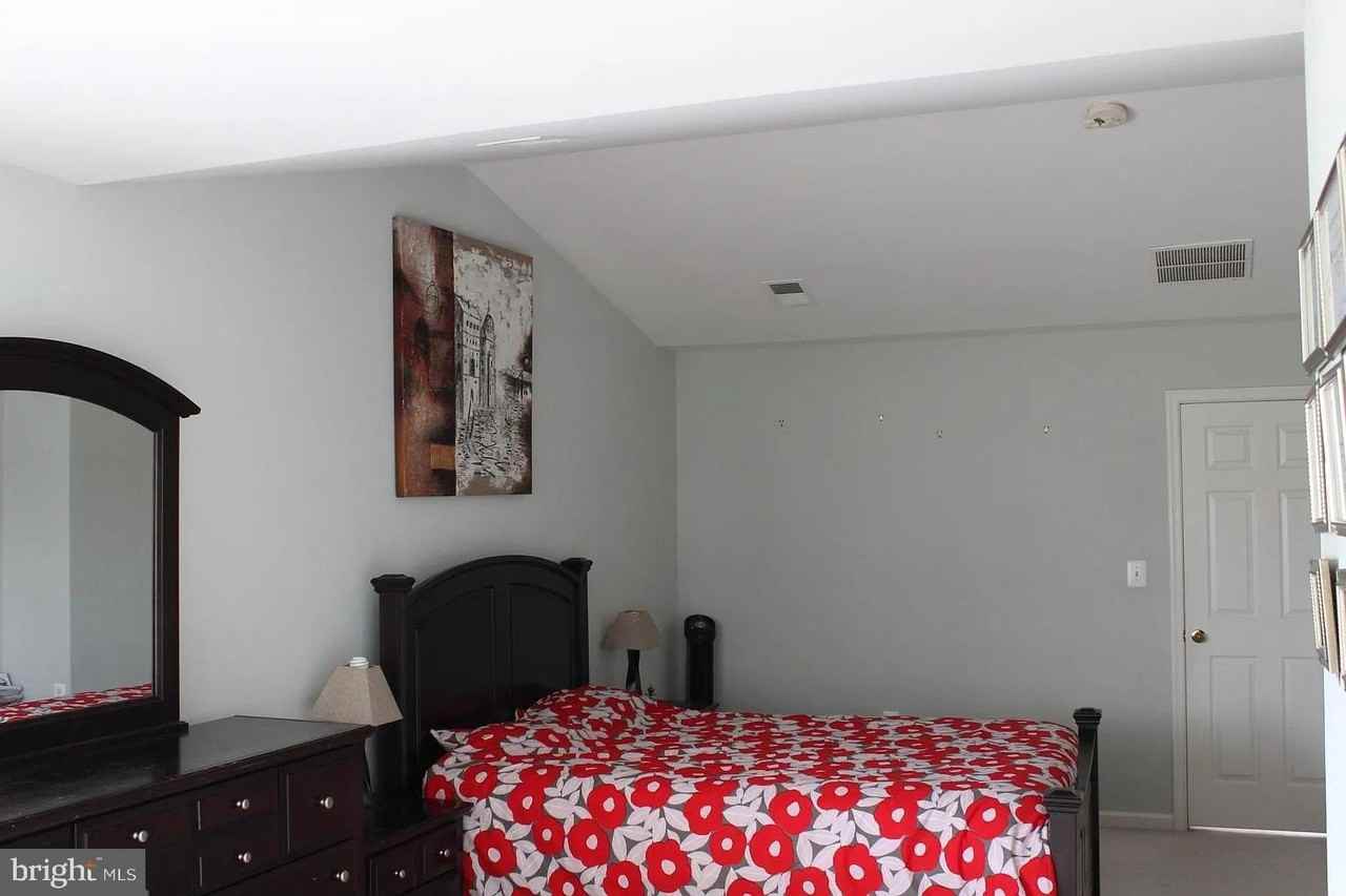 21079 Rotunda Terrace - Photo 3 of 40