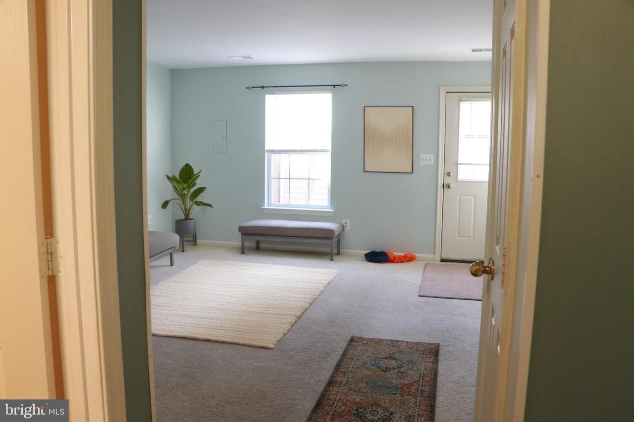 22909 Benson Ter - Photo 6 of 23