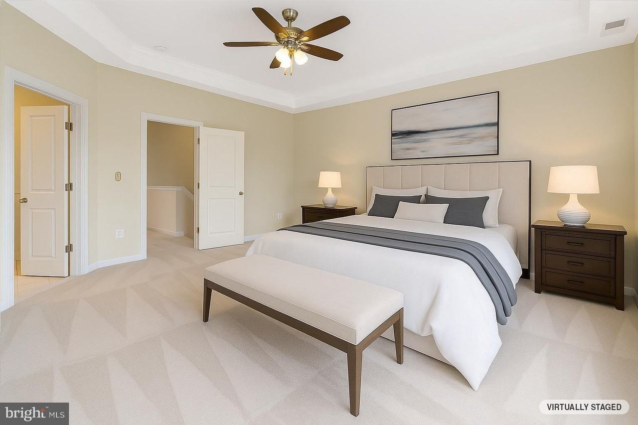 8854 Orchard Lane - Photo 5 of 44