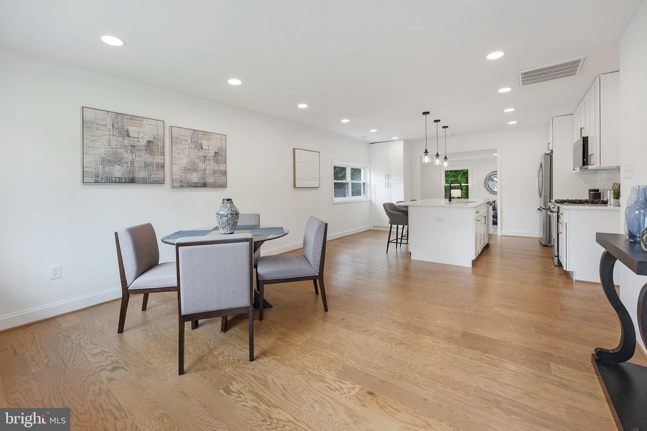 14332 Belleville Avenue - Photo 4 of 25