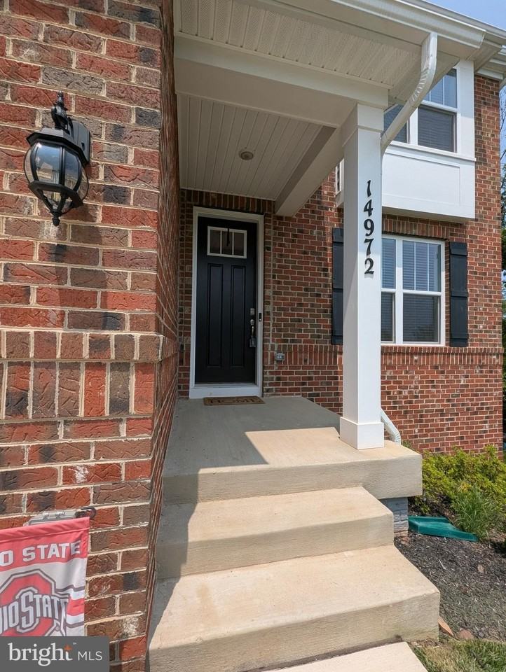 14972 Walter Robinson Ln - Photo 5 of 30