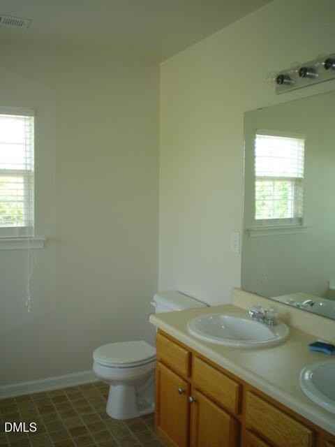 6005 Namozine Court - Photo 7 of 8