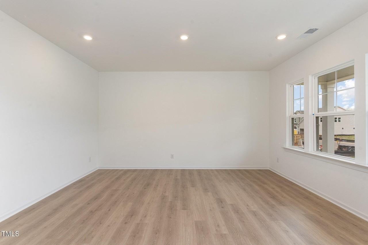 611 Contento Ct - Photo 5 of 15