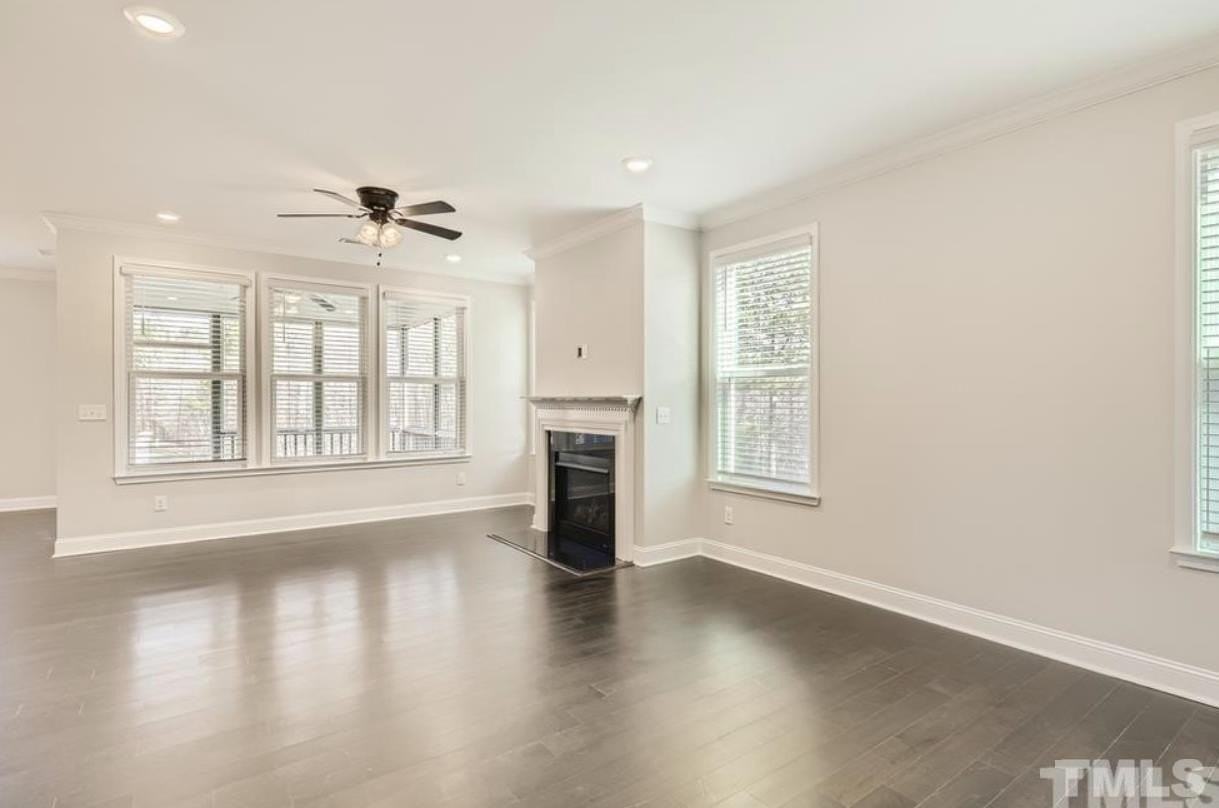 2735 Dilly Dally Court - Photo 4 of 20