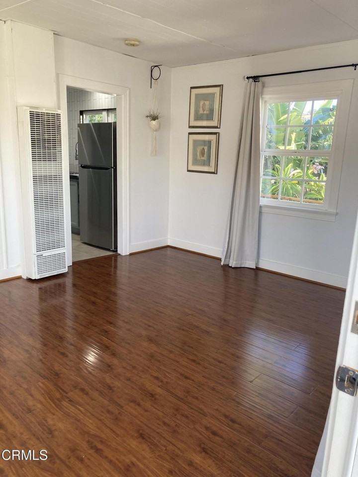 238 North Palm Avenue - Photo 5 of 24