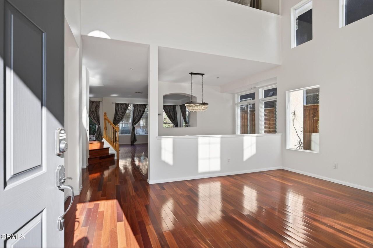 4863 Templeton Street - Photo 7 of 50