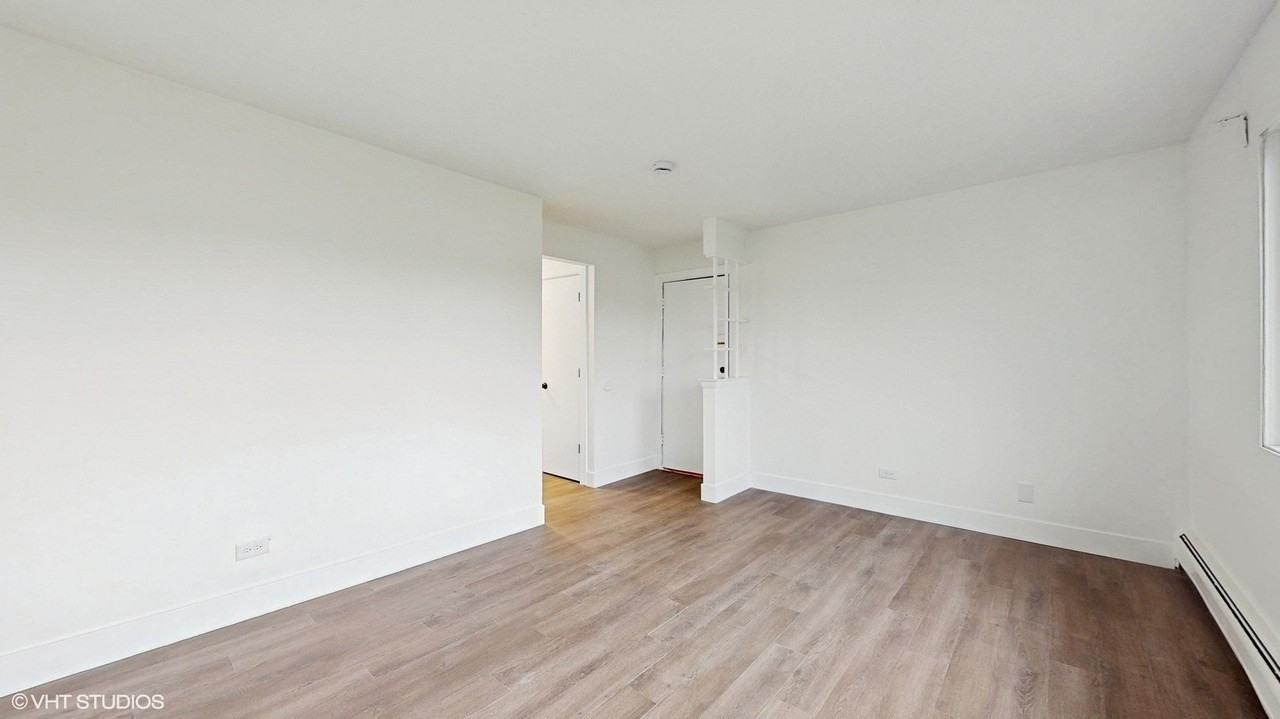 10410 Michael Todd Terrace #2E - Photo 5 of 15