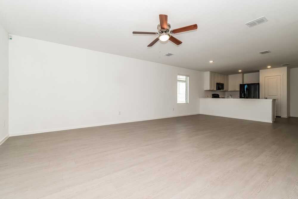 1805 Javelina St - Photo 5 of 16