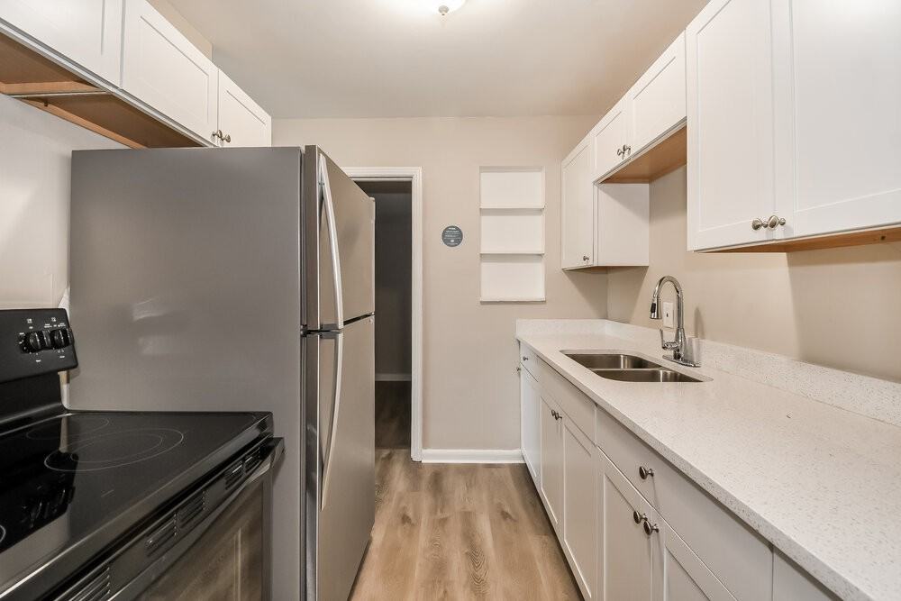 5135 Archery Avenue - Photo 7 of 16