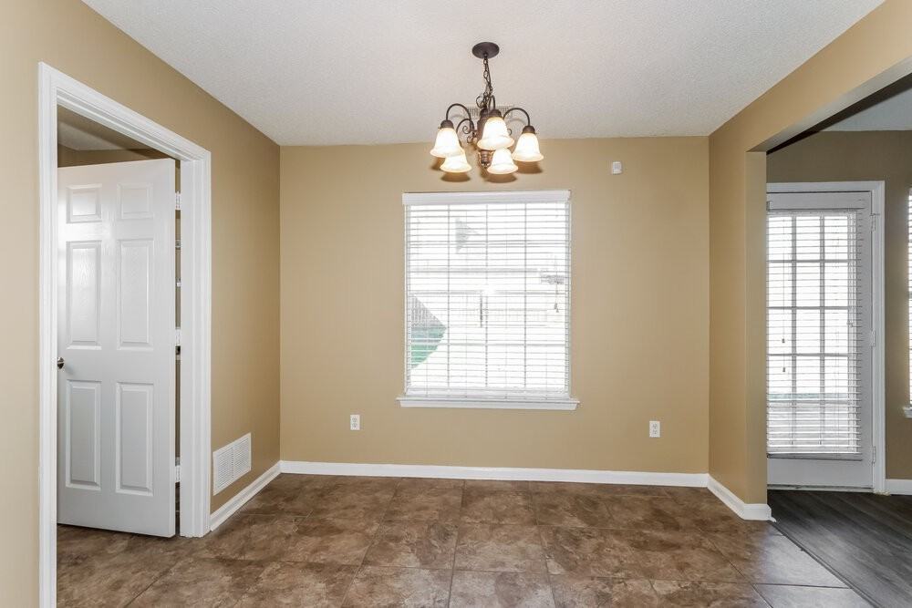 6776 Anna May Drive - Photo 7 of 17