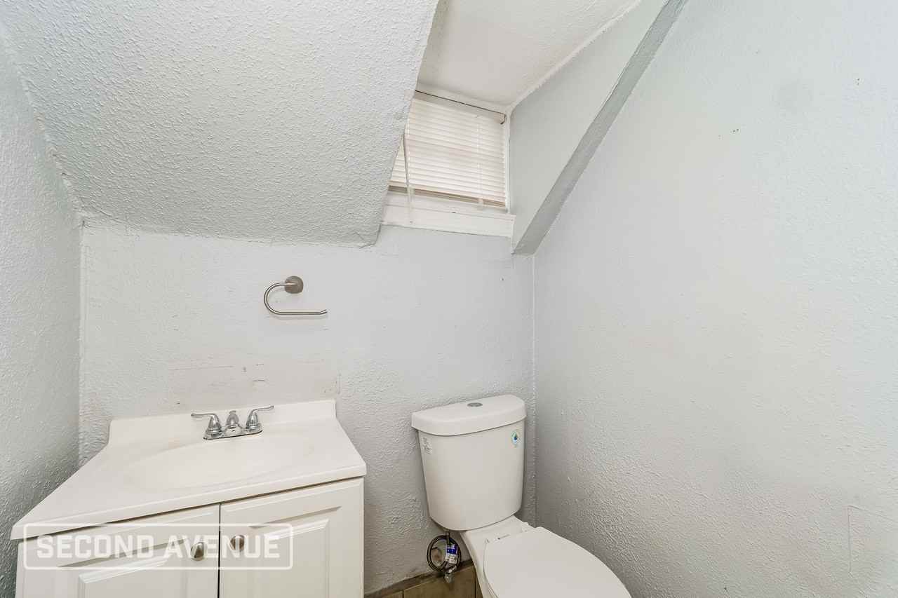 4655 Benton Blvd - Photo 4 of 30