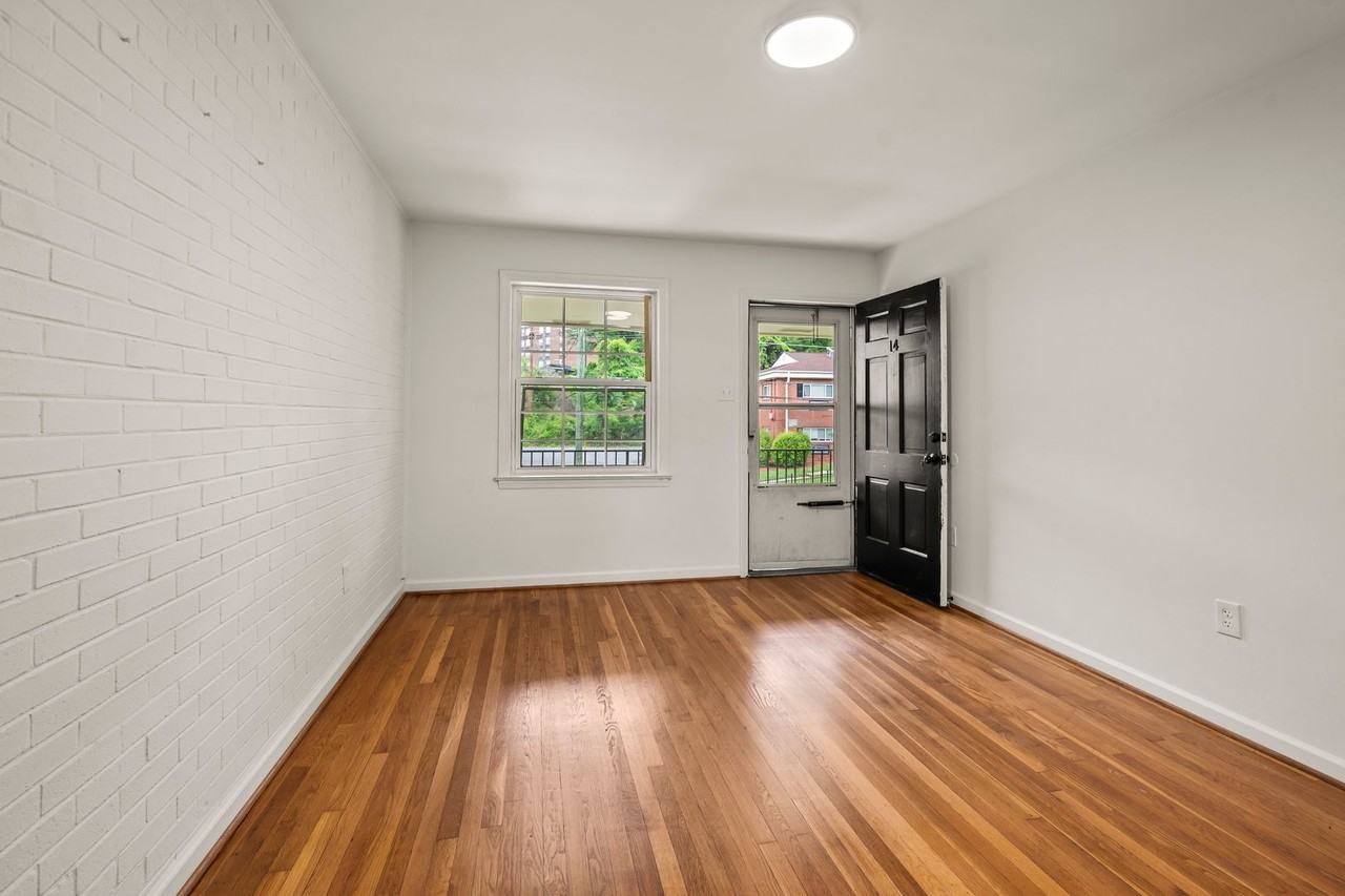 Highland Commons - Photo 7 of 30