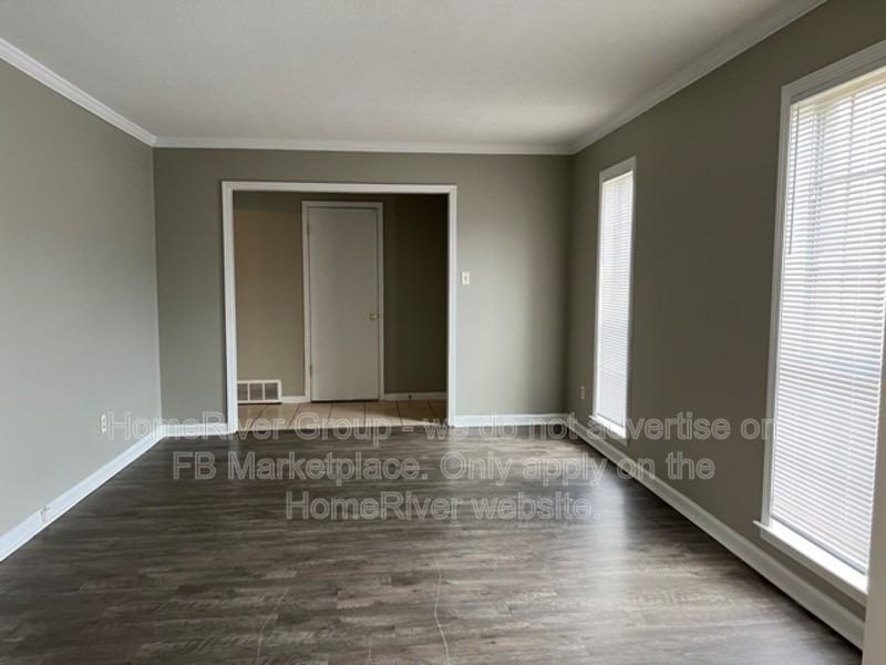 4983 Hornsby Dr - Photo 6 of 22