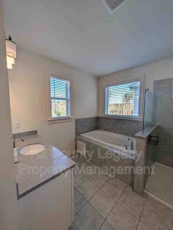 1199 Bar Harbor Place - Photo 7 of 15