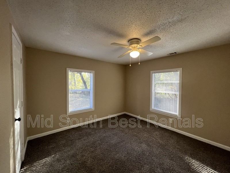 1843 Pinedale Avenue - Photo 6 of 14