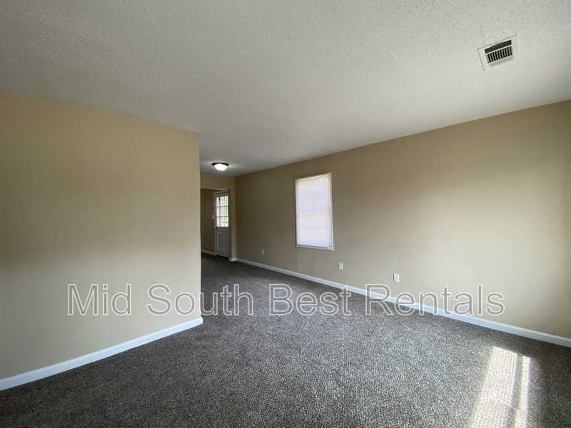 3575 Lanette Rd - Photo 4 of 17