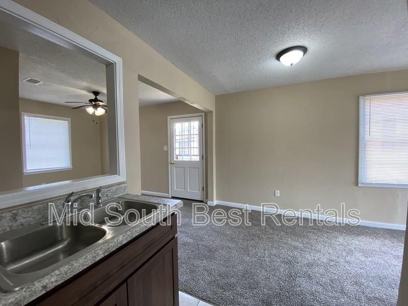 3575 Lanette Rd - Photo 6 of 17